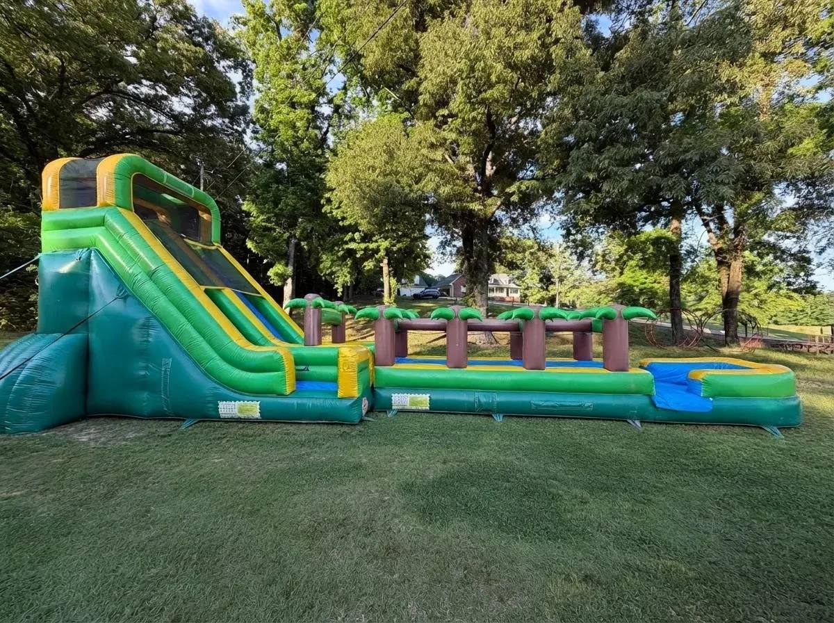 Wet inflatable rental